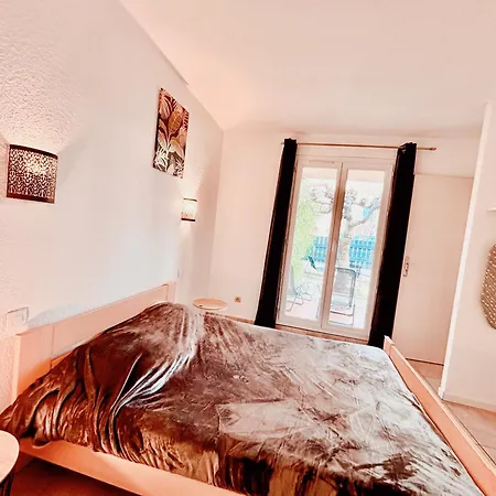 Apartman Calme Avec Jardin Privatif - 3 -